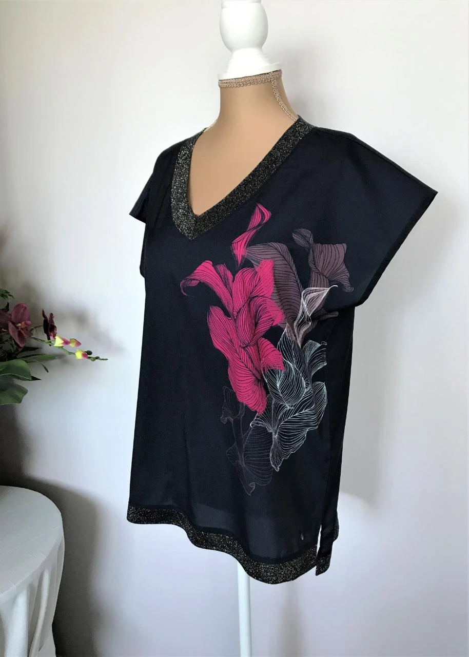 Terre Bleue M42 dark blue with fuchsia and glitter blouse. – photo 3